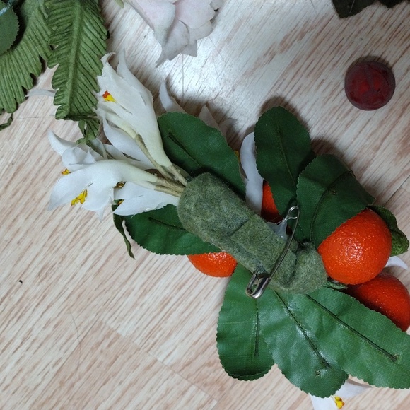 Vintage Floral Pieces Lot - Picture 6 of 6